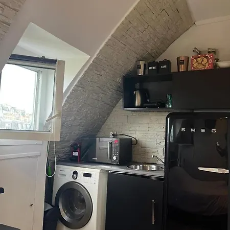Studio Avec Vue Sur Le Sacre-coeur Апартаменты *